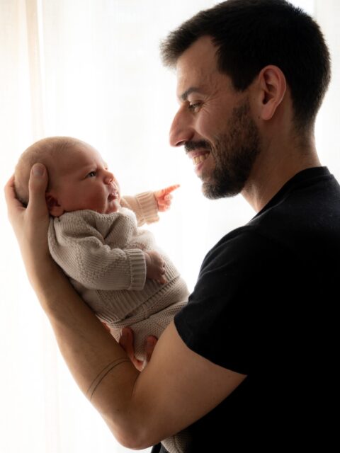 Dia do Pai 🩵

O teu dia. O primeiro de muitos. 
O Tomé não podia ter um melhor pai. Cliché, eu sei. Mas tenho a certeza que foste a melhor escolha da nossa vida. 

Quando me perguntarem qual o conselho mais importante da maternidade que eu posso dar, eu só tenho a dizer “escolham bem o pai do vosso filho”.

Feliz dia do pai a todos os que realmente o são 🥹

#felizdiadopai #diadopai #dadsday